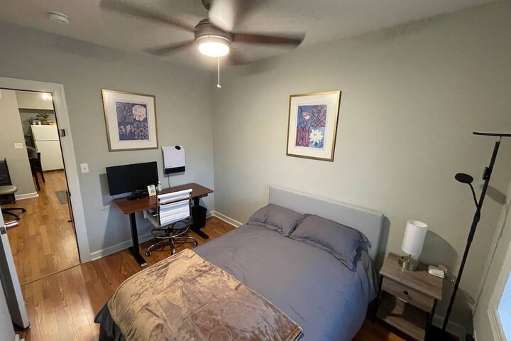 Feel Cozy at Home in Cio a Clean Bright Welcoming Private Updated Room