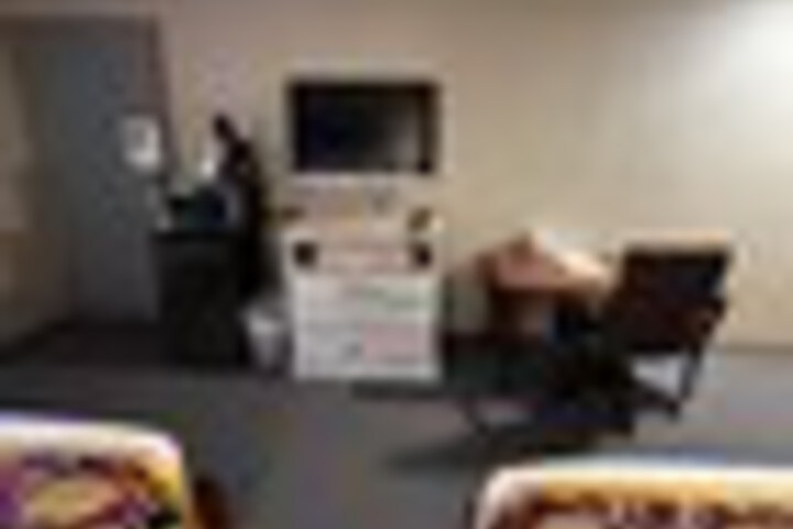 Room 260 of 390
