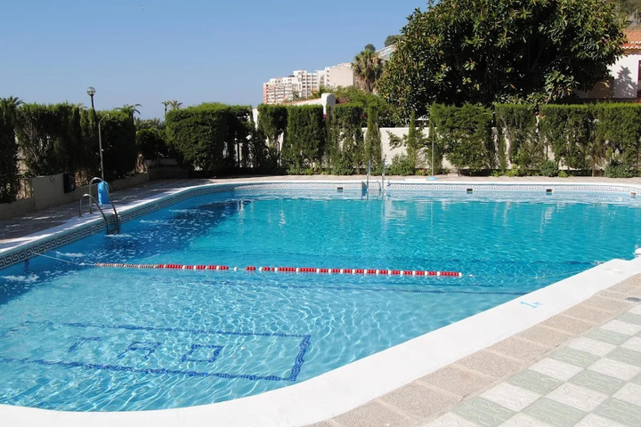 Pool 5 of 8