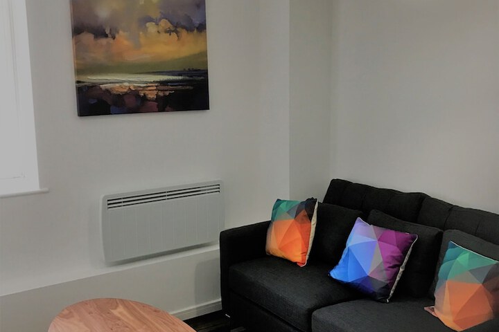 Room 11 of 20
