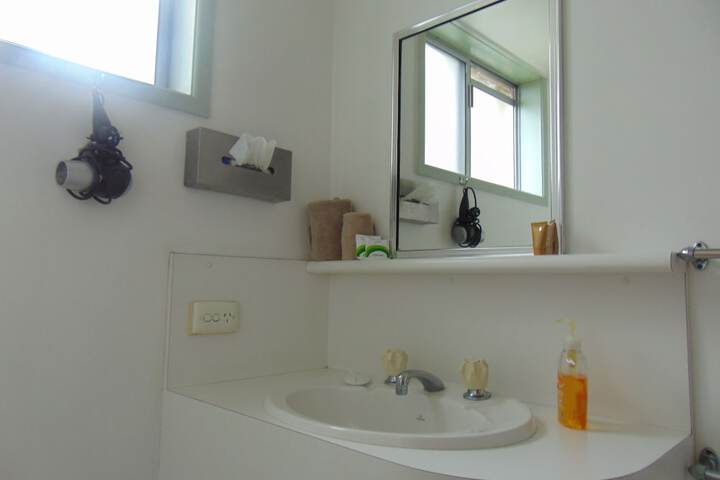 Room 42 of 63