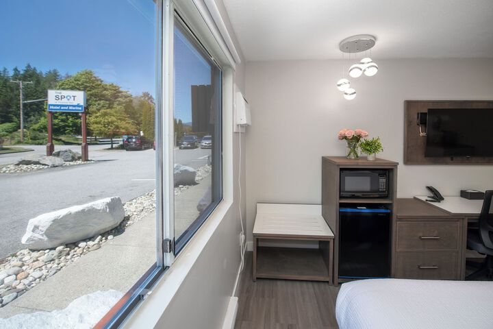 Hotel Exterior 40 of 40