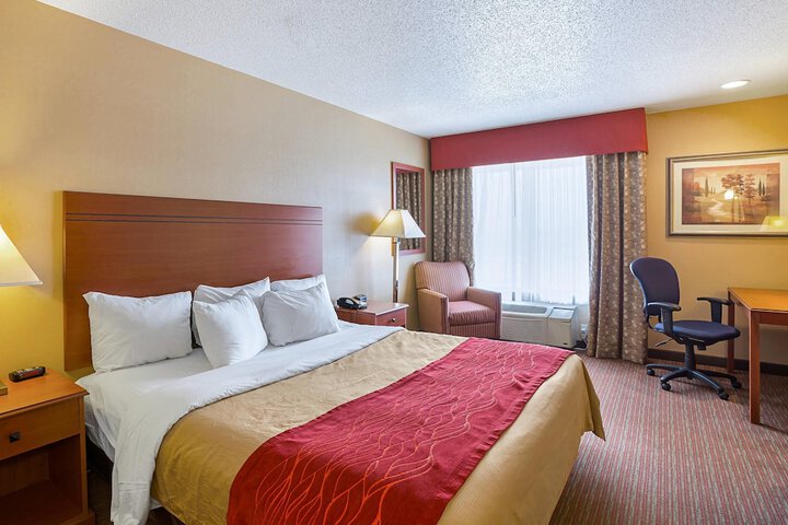 Room 28 of 46