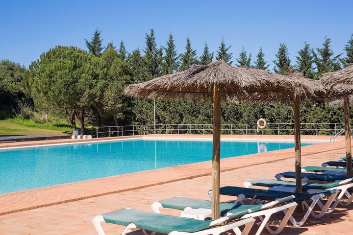 Hotel Pool