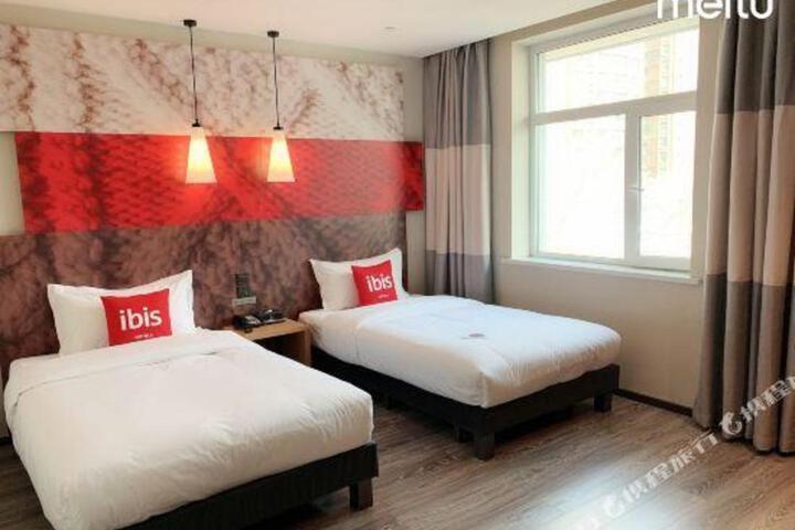 Ibis Hotel (Urumqi Youhao Mingyuan)