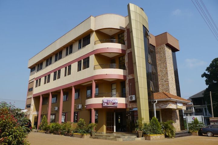 Rosaline Suites Hotel