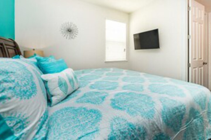 Room 34 of 42