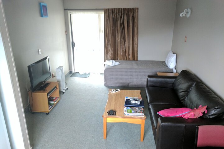 Room 35 of 52