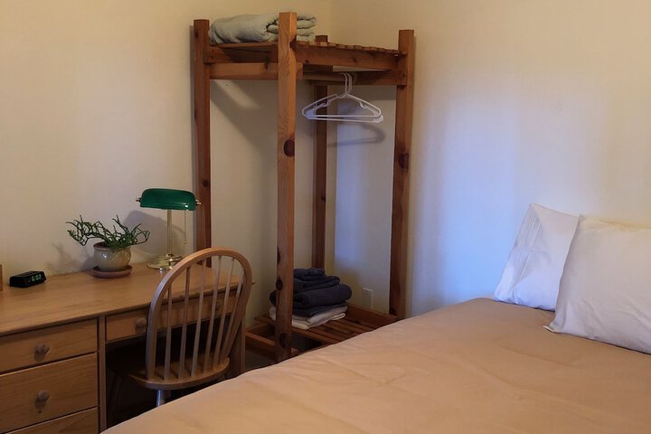 Room 6 of 40