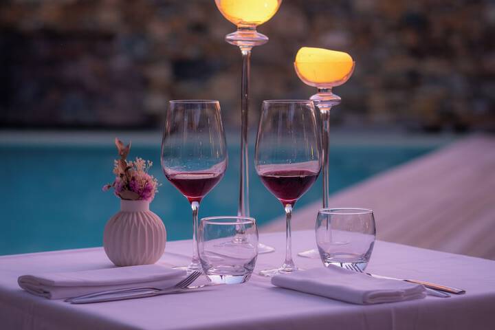 Dining 57 of 76