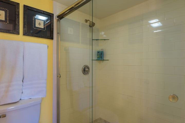 Room 19 of 25