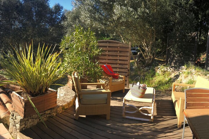 Terrace/Patio 8 of 23