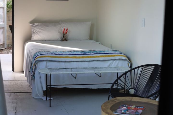 Room 18 of 122