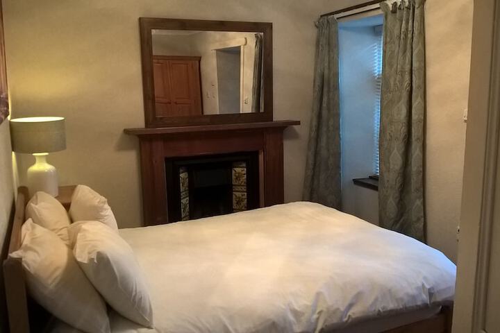 Room 15 of 41