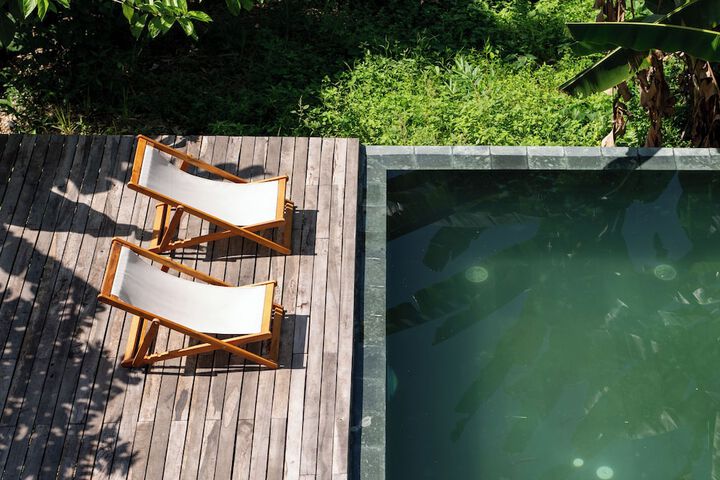 Pool 32 of 53