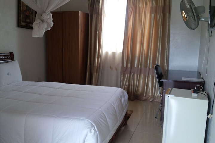 Room 6 of 78