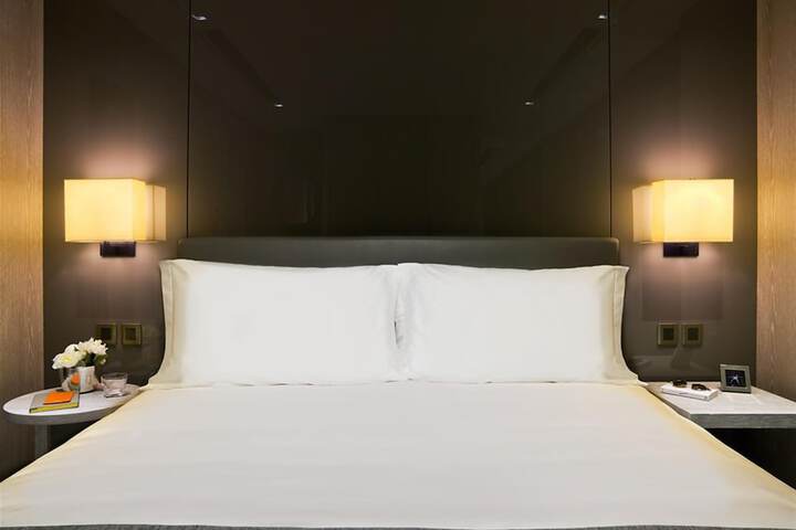 Room 14 of 38