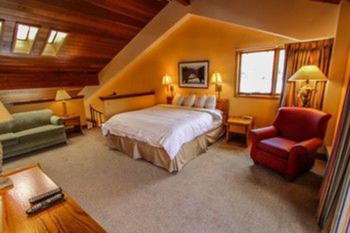 Room 25 of 60