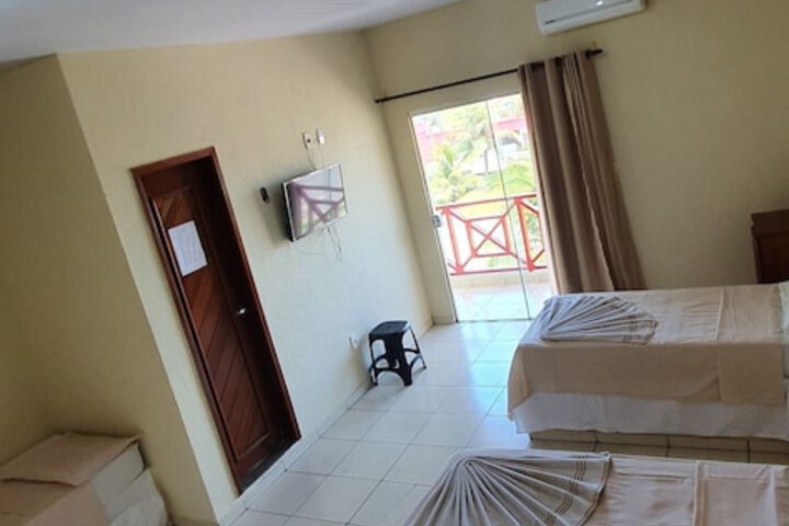 Room 8 of 21