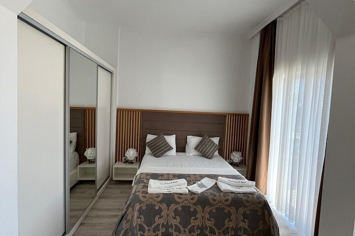 Room 20 of 40