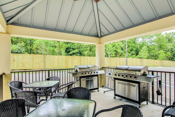 BBQ/picnic area