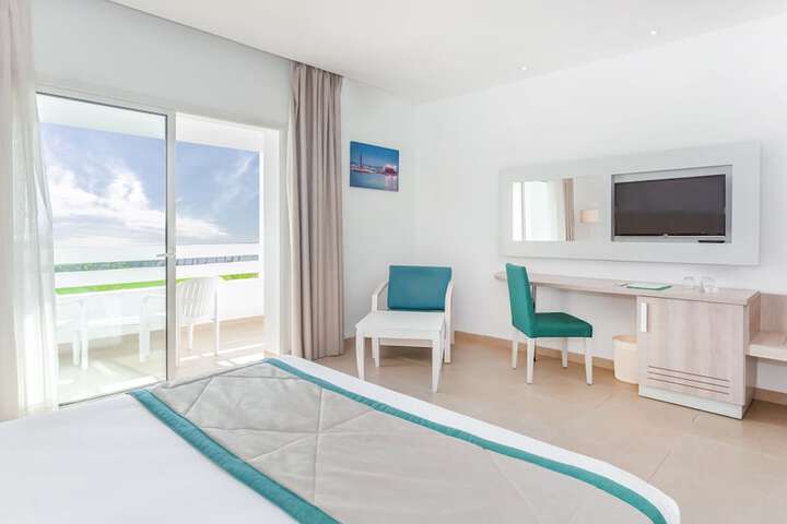 Room 10 of 52