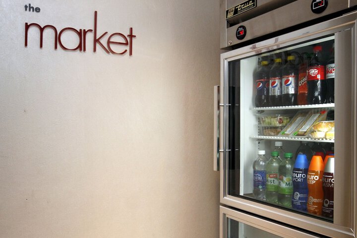Snack bar