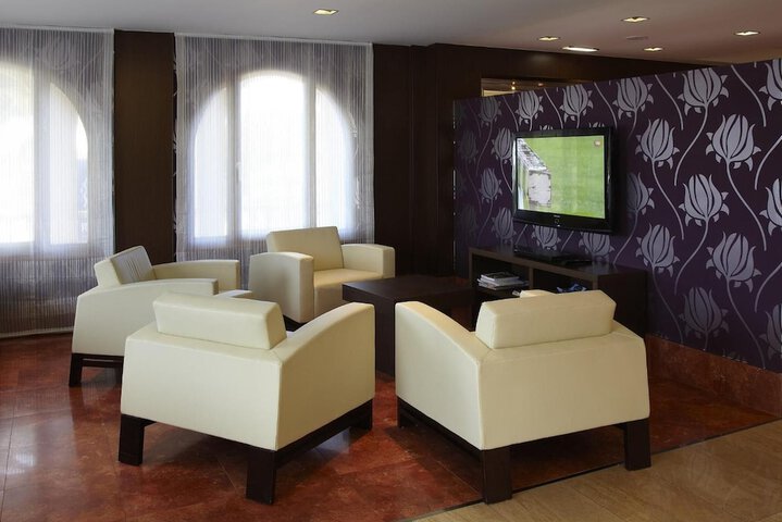 Lobby Photos