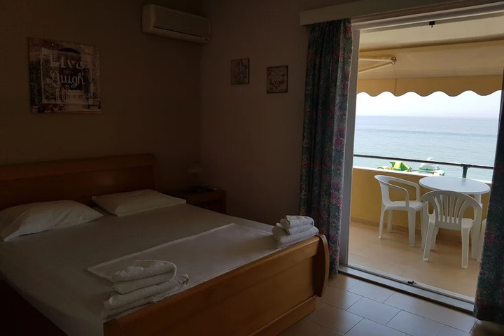Corfu Glyfada Maisonette 60