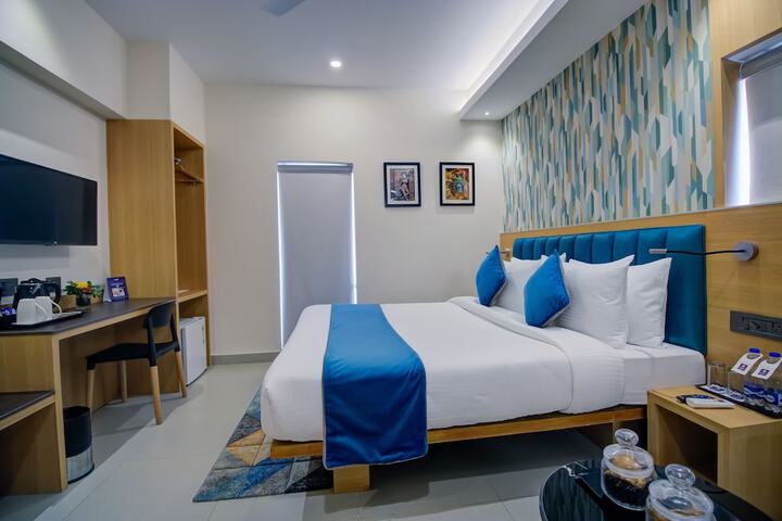 Room 10 of 51