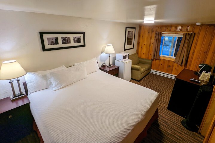 Room 13 of 50