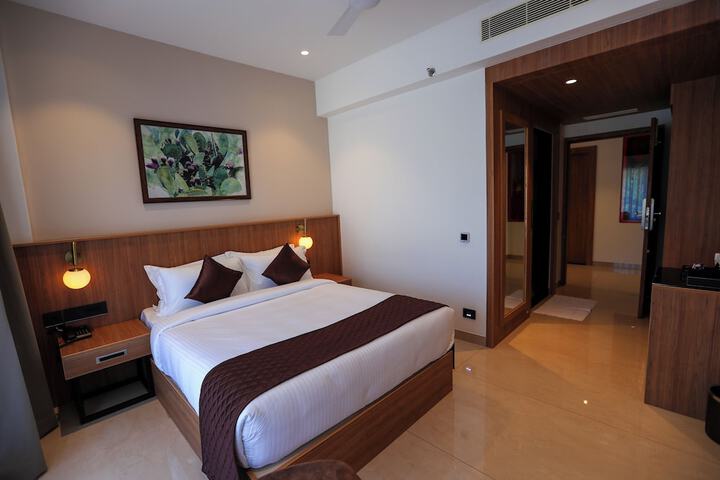 Room 15 of 61