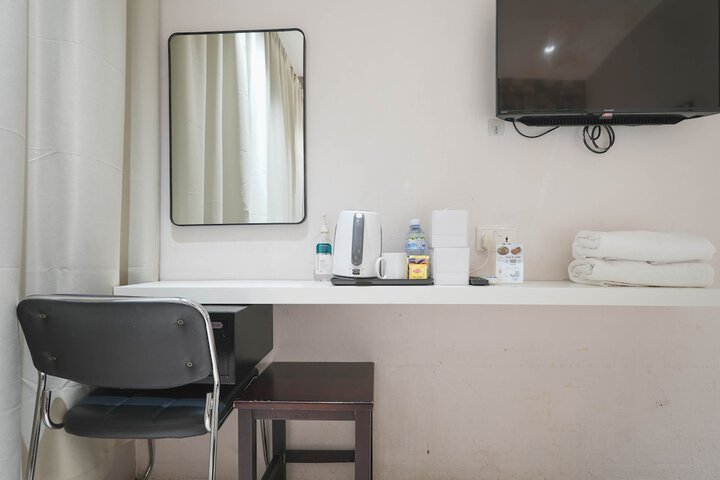 Room 16 of 29