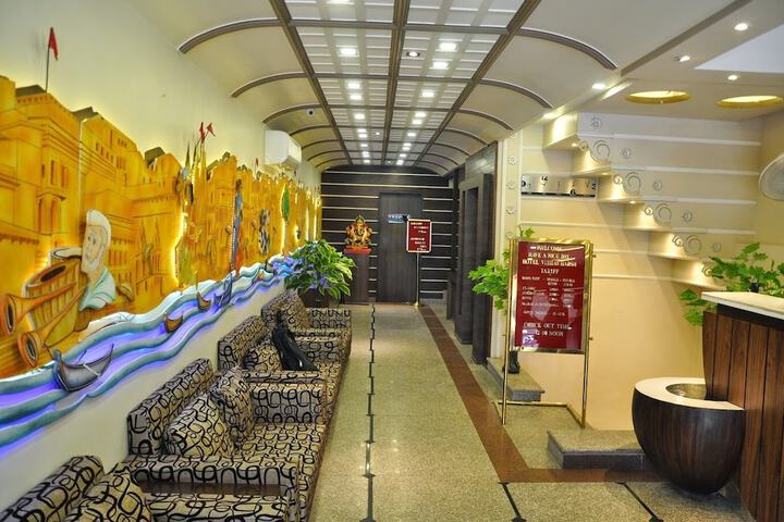 Hotel Interior 2 of 12
