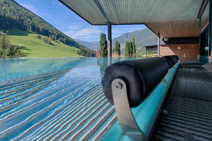 Pool 34 of 60