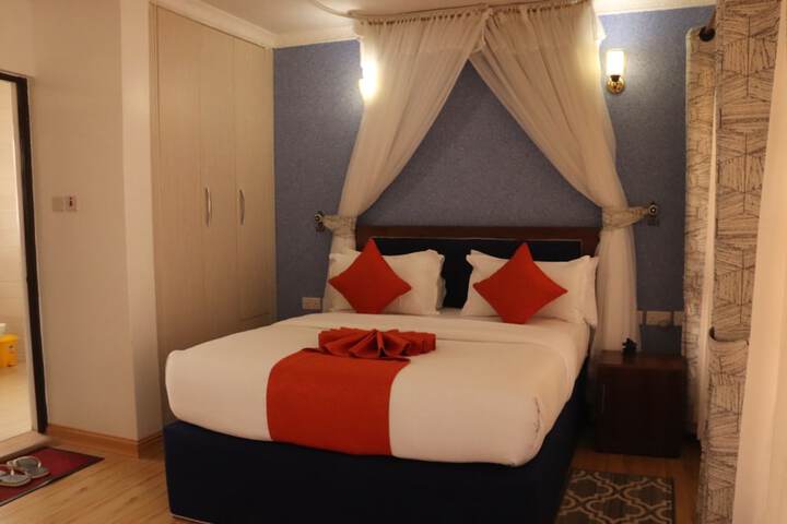 Room 7 of 46
