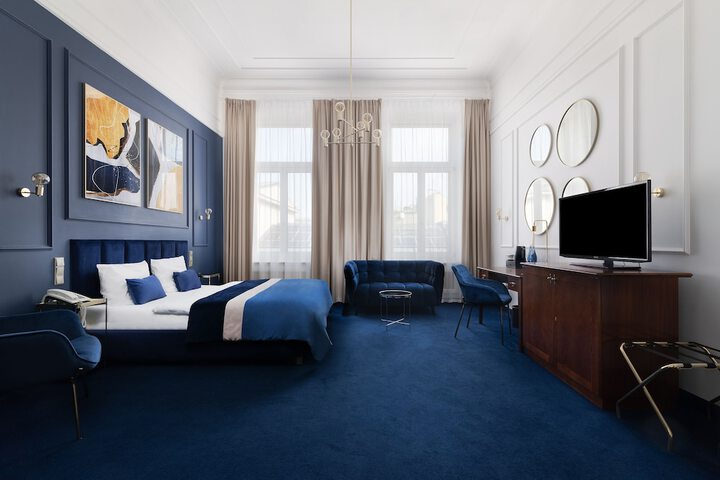 Room 15 of 55