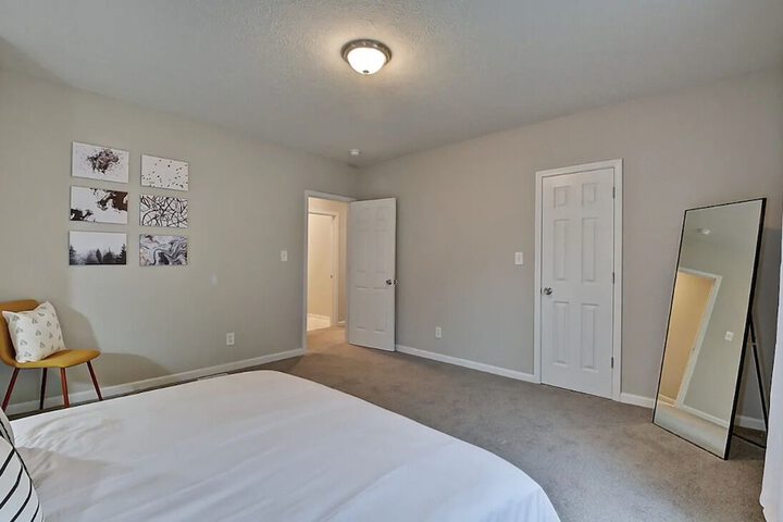 Room 26 of 70