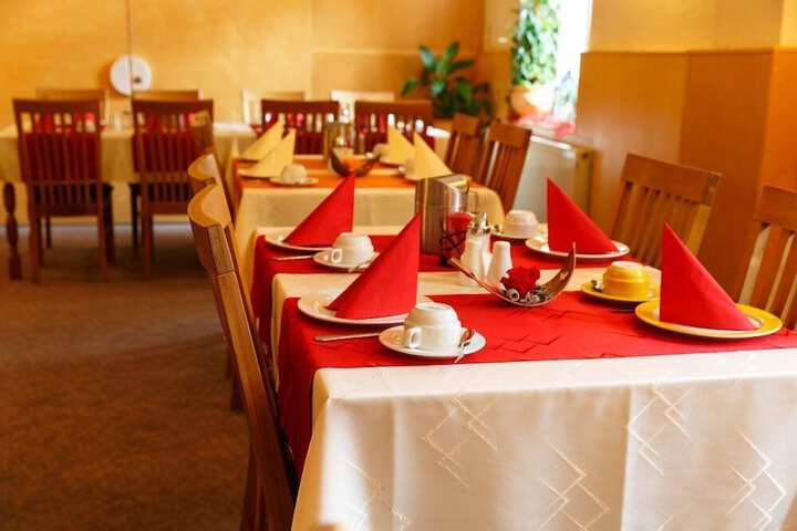 Dining Photos
