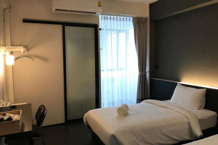 Room 16 of 56