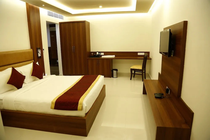 Room 6 of 11