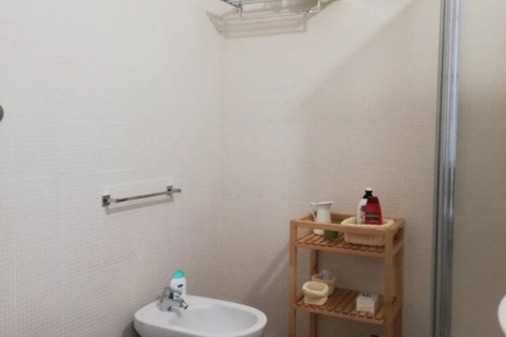 Room 8 of 20