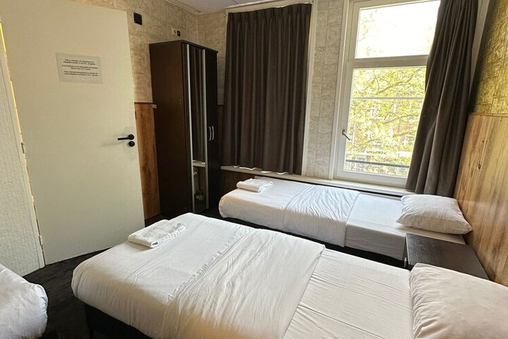 Room 34 of 56
