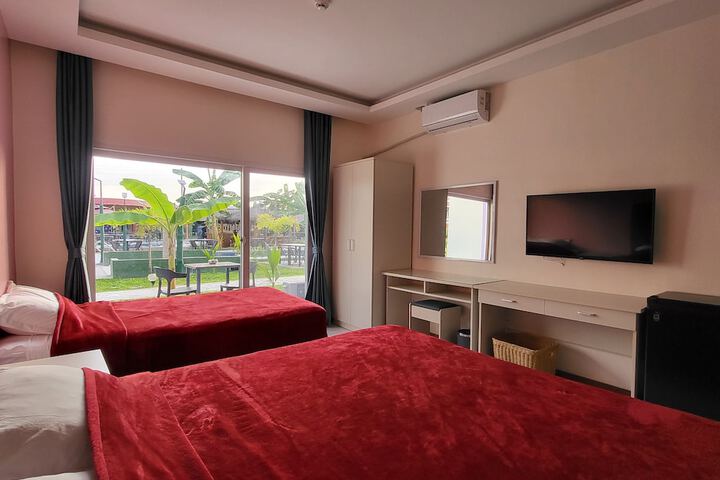 Room 15 of 116