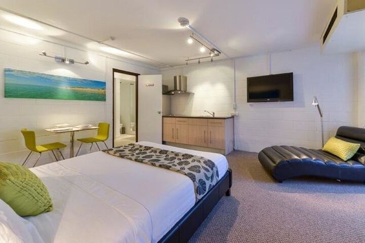 Room 8 of 54