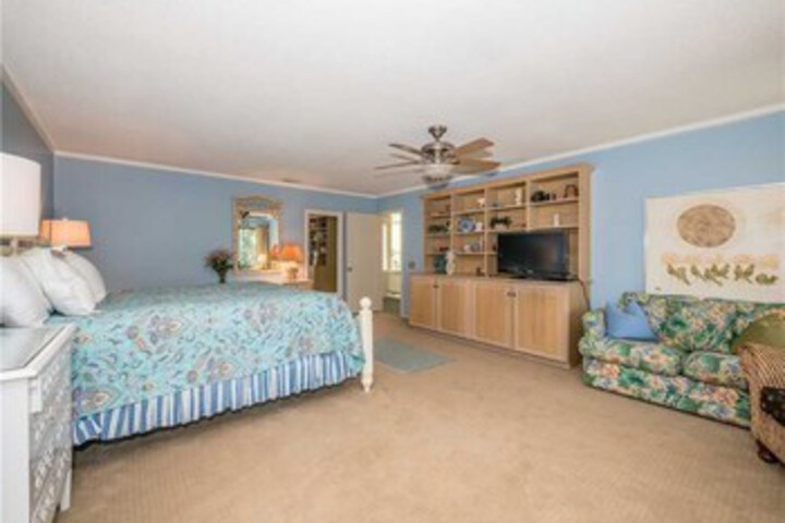 Room 21 of 29