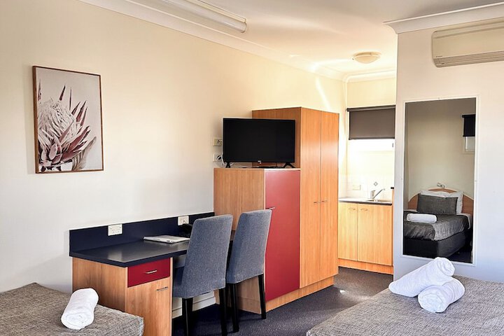 Room 20 of 36