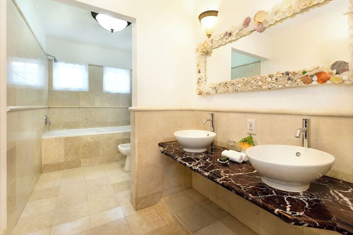Bathroom Interior Photo