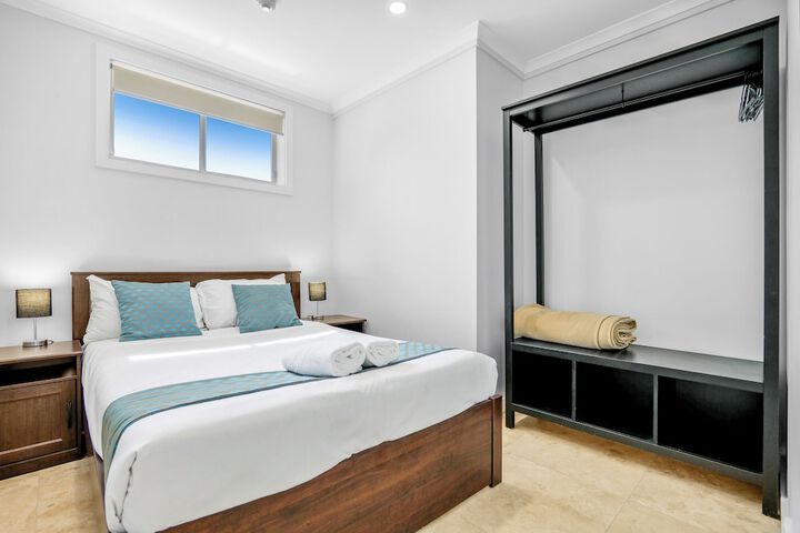 Room 12 of 95