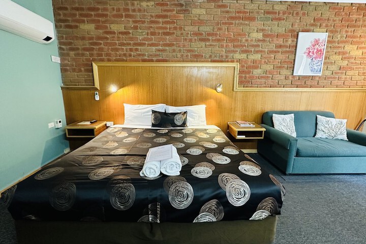 Room 7 of 21